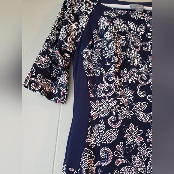 A line dress from Rabbit Rabbit Rabbit. Size 6. NWT - Picture 3 of 6